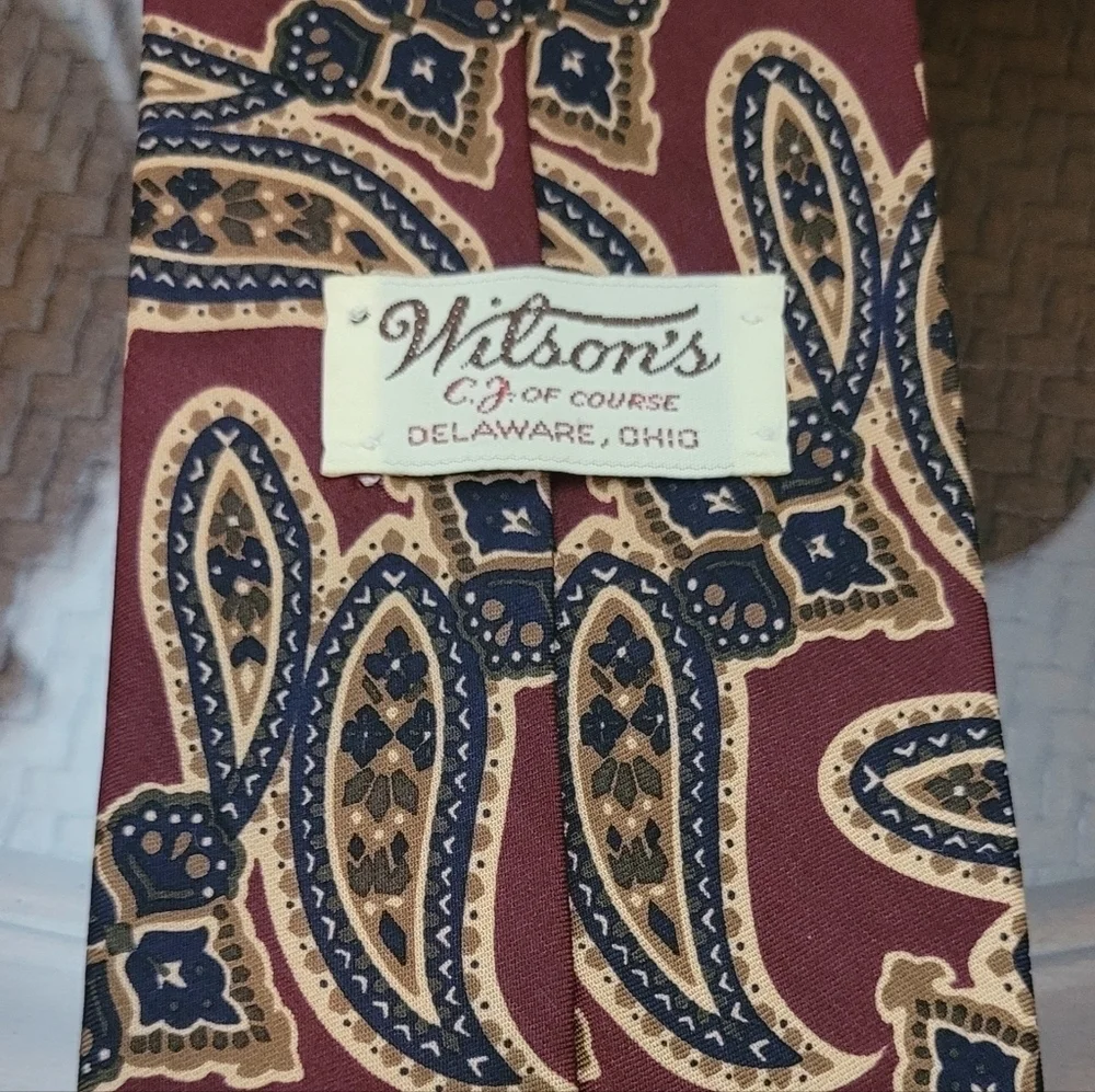 Made in Italy Wilson's Retro Red Paisley Men's Tie 100% Silk Hand Made